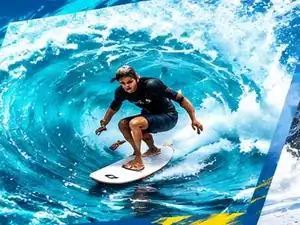 Surfeur à l'intérieur d'une vague, collection WATER